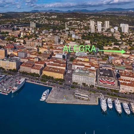 Appartement Alegra Center *