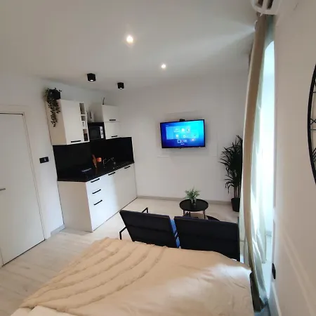 Alegra Center Apartment *