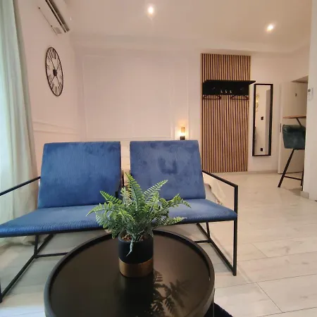 Alegra Center *